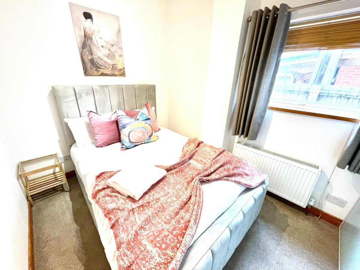 Koala & Tree - Renovated 2 Bed Apartment Ideal Location - Short Lets & Serviced Accommodation Cambridge Bagian luar foto