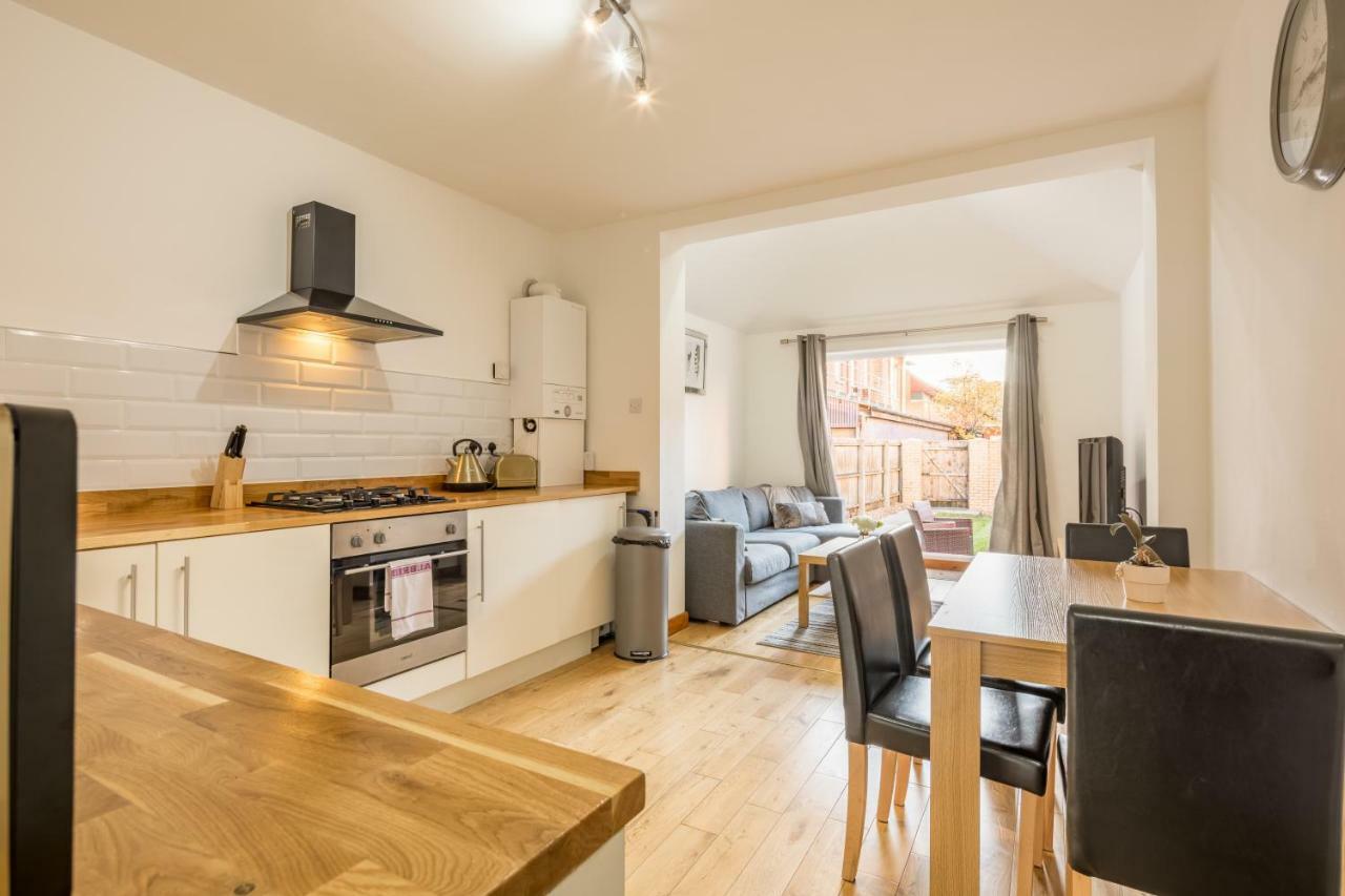 Koala & Tree - Renovated 2 Bed Apartment Ideal Location - Short Lets & Serviced Accommodation Cambridge Bagian luar foto